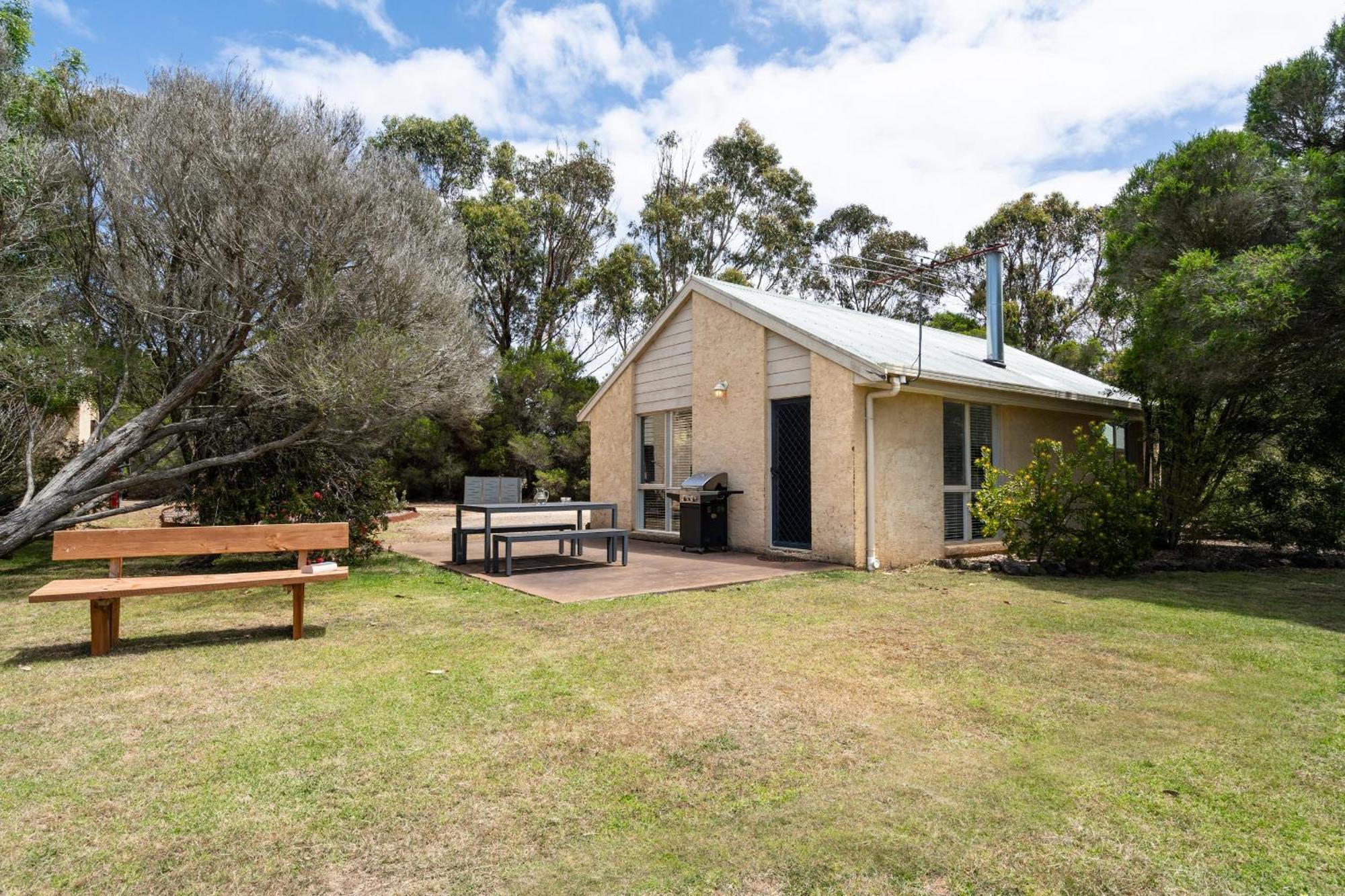 Bells Beach Cottages Bellbrae Экстерьер фото