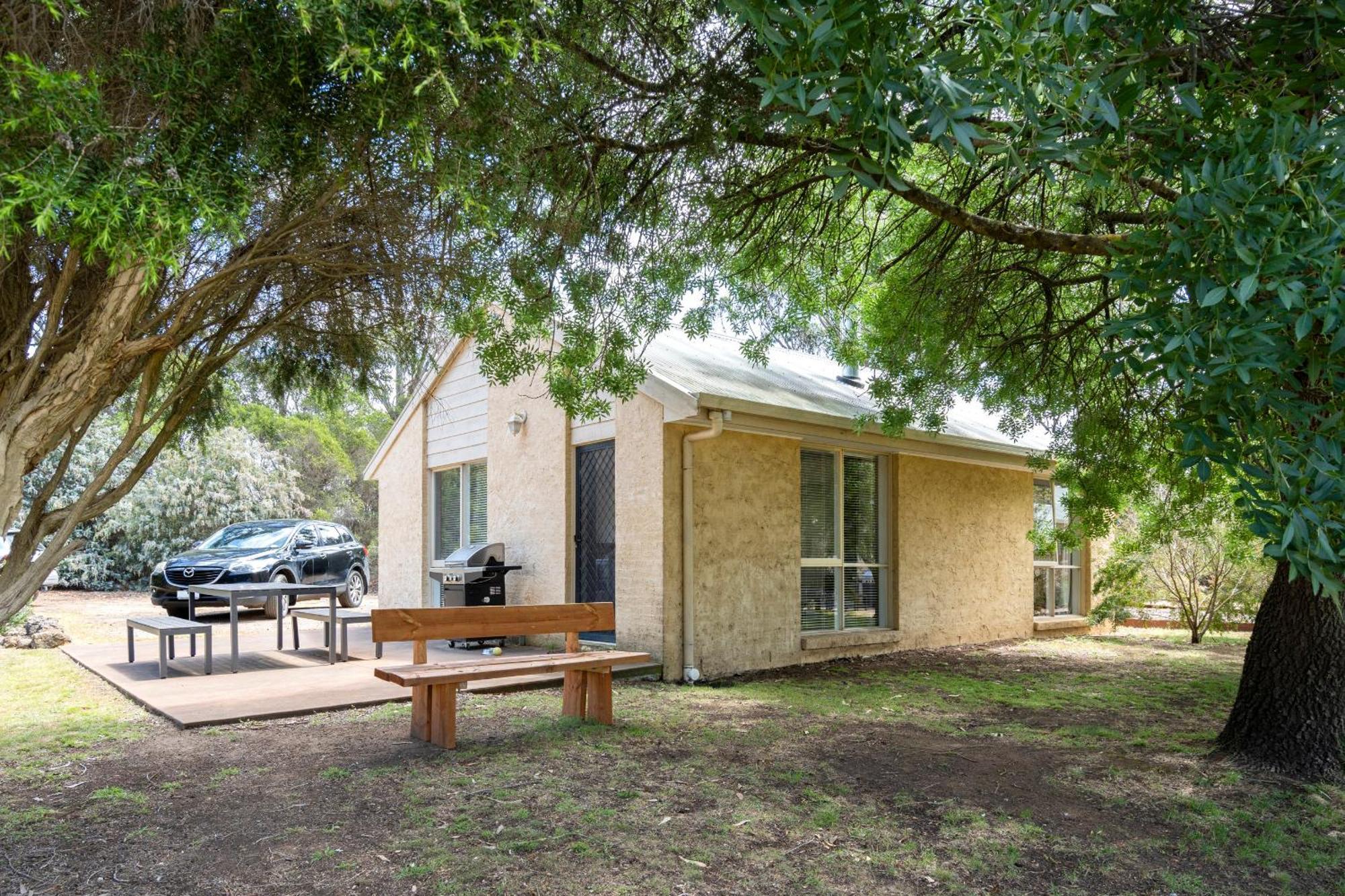 Bells Beach Cottages Bellbrae Экстерьер фото